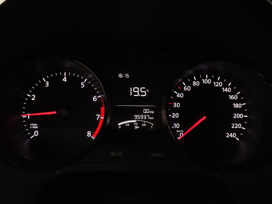VOLKSWAGEN Polo 2017