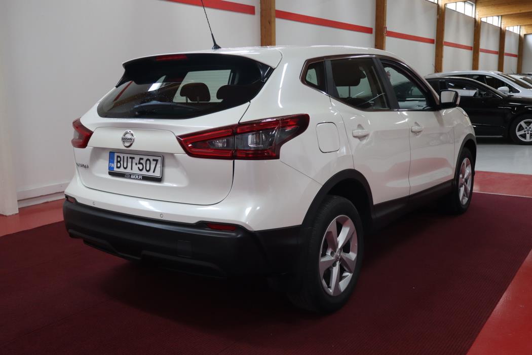 NISSAN Qashqai 2018