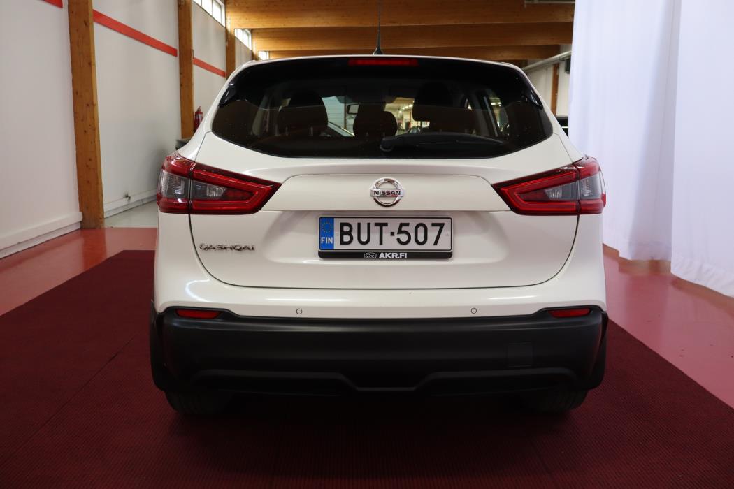 NISSAN Qashqai 2018