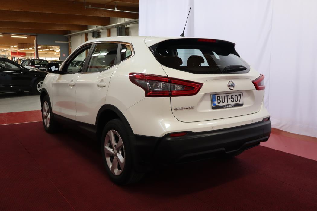 NISSAN Qashqai 2018