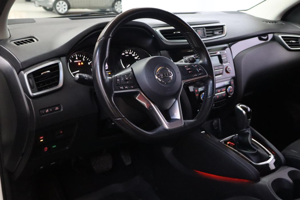 NISSAN Qashqai 2018
