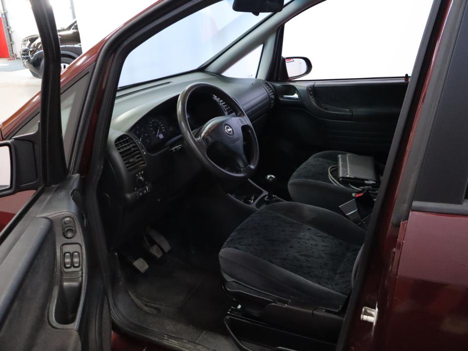 OPEL Zafira 2002