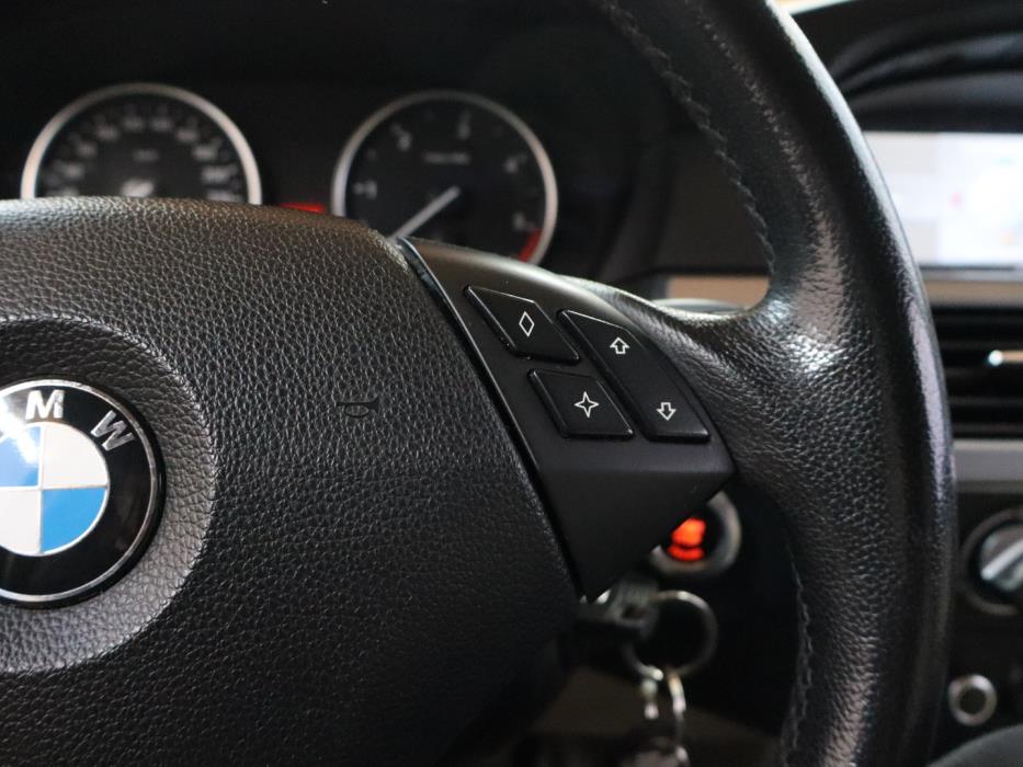 BMW 520 2008