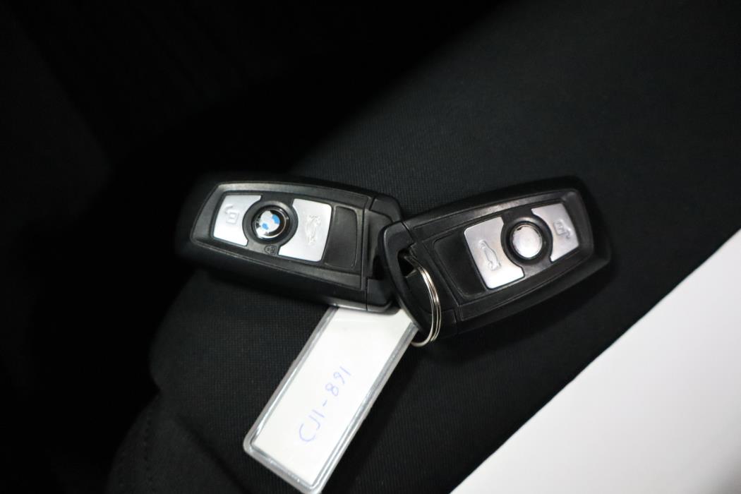 BMW 320 Gran Turismo 2014