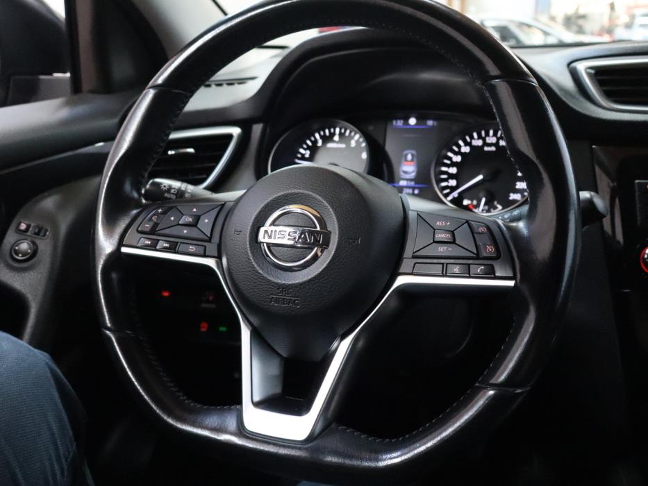 NISSAN QASHQAI 2020