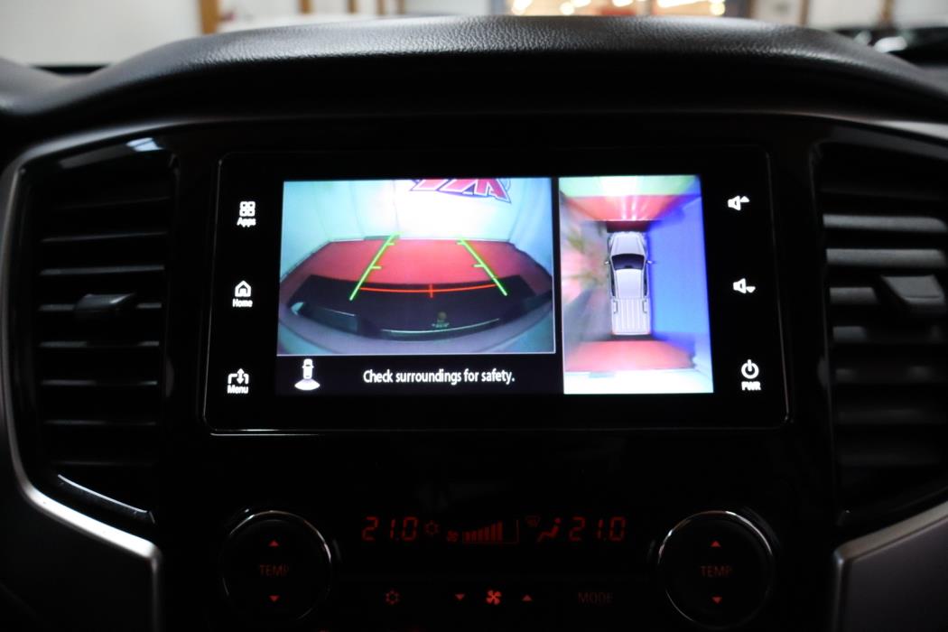 MITSUBISHI L200 2021