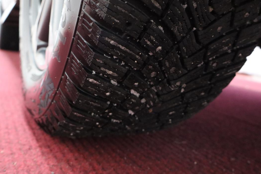 MITSUBISHI L200 2021