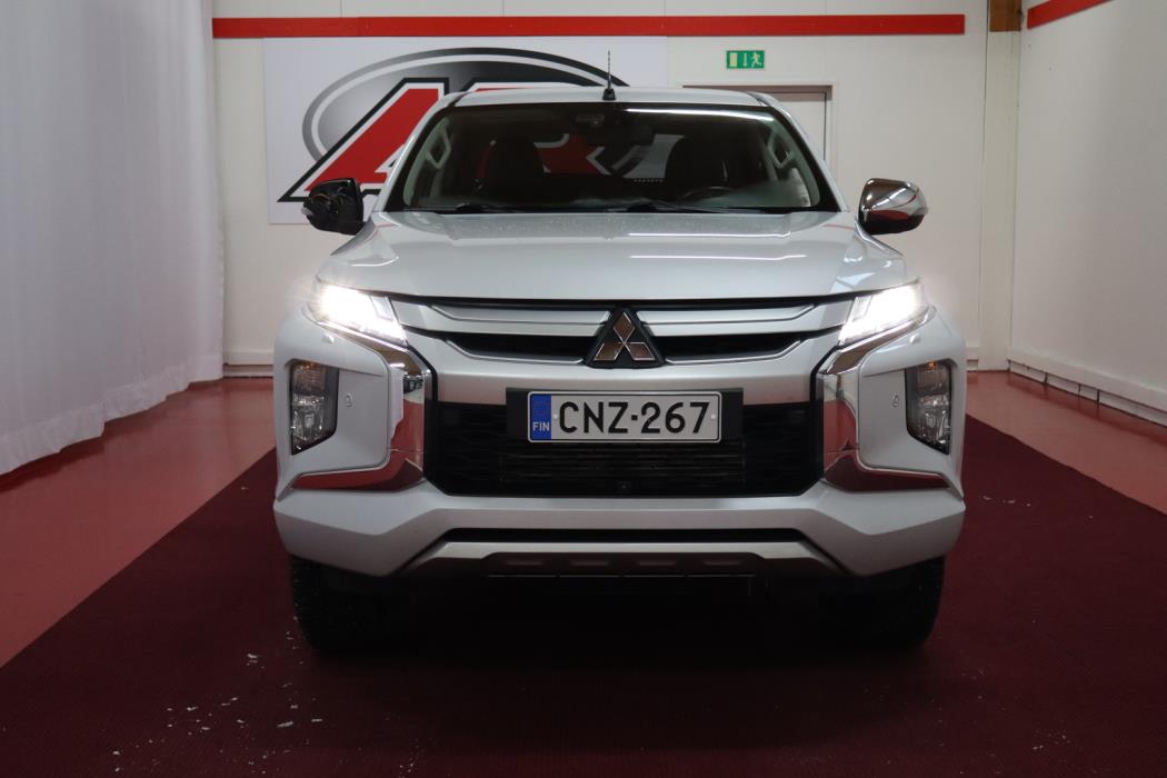 MITSUBISHI L200 2021