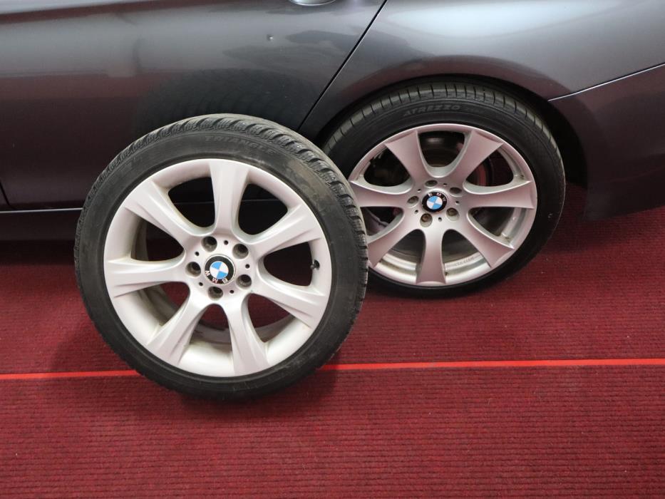 BMW 320 2012