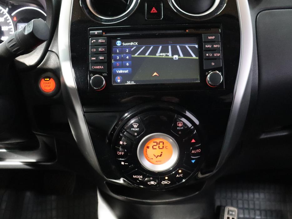 NISSAN Note 2015