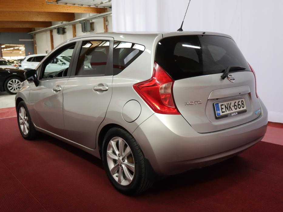 NISSAN Note 2015