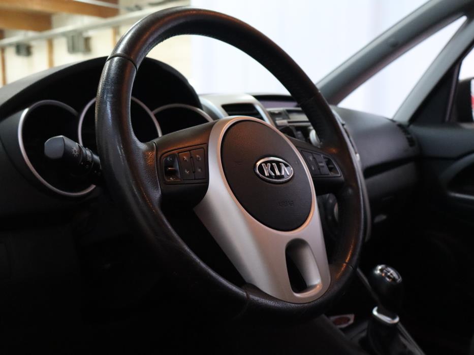 KIA Venga 2011