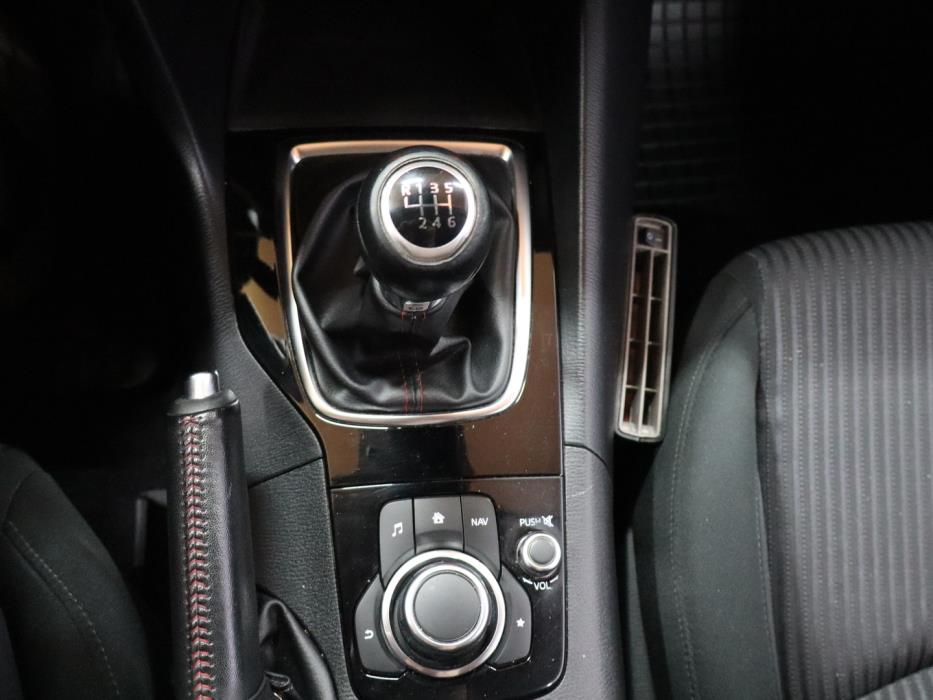 MAZDA MAZDA3 2015