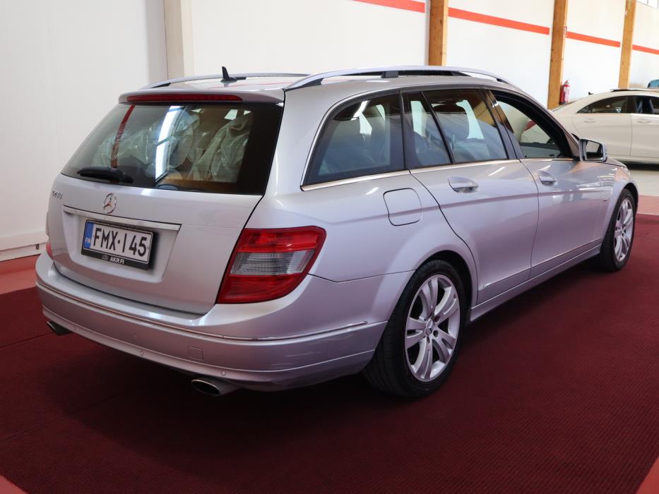 MERCEDES-BENZ C 2008