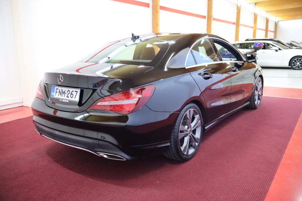 MERCEDES-BENZ CLA 2019