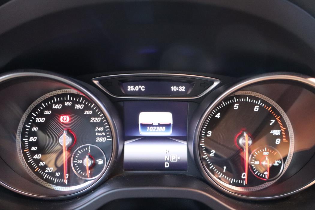 MERCEDES-BENZ CLA 2019