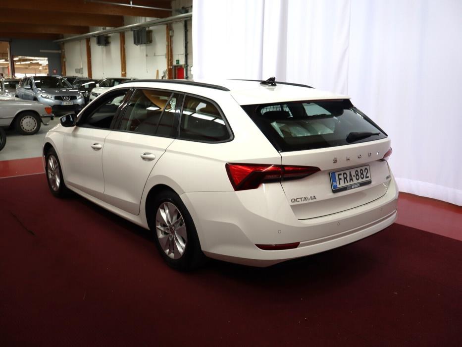SKODA Octavia 2021