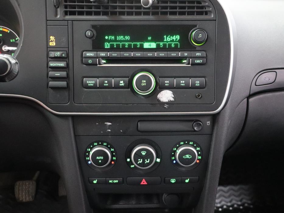 SAAB 9-3 2011