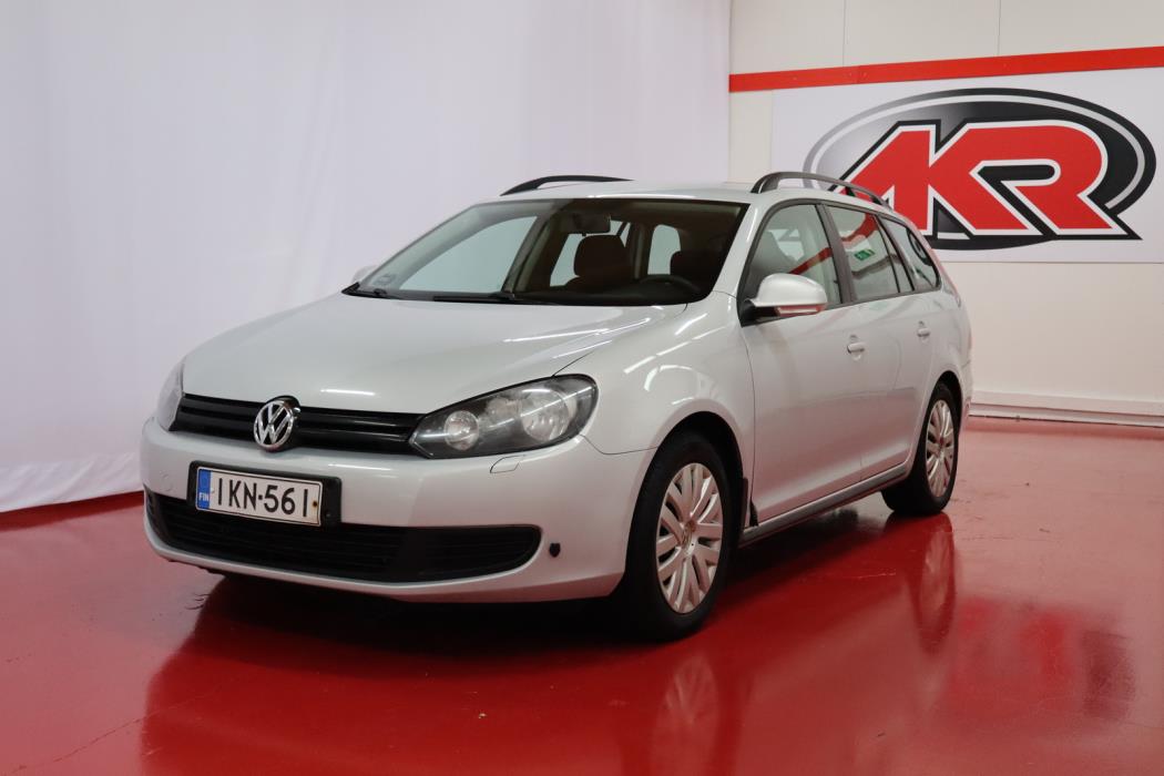VOLKSWAGEN Golf 2012