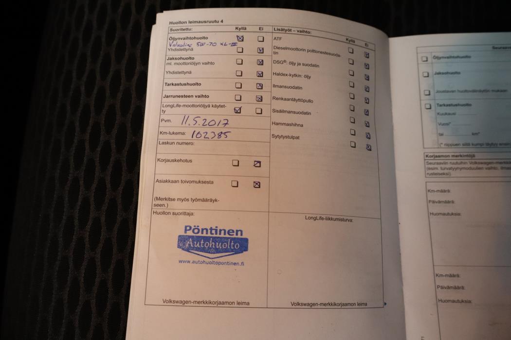 VOLKSWAGEN Golf 2012