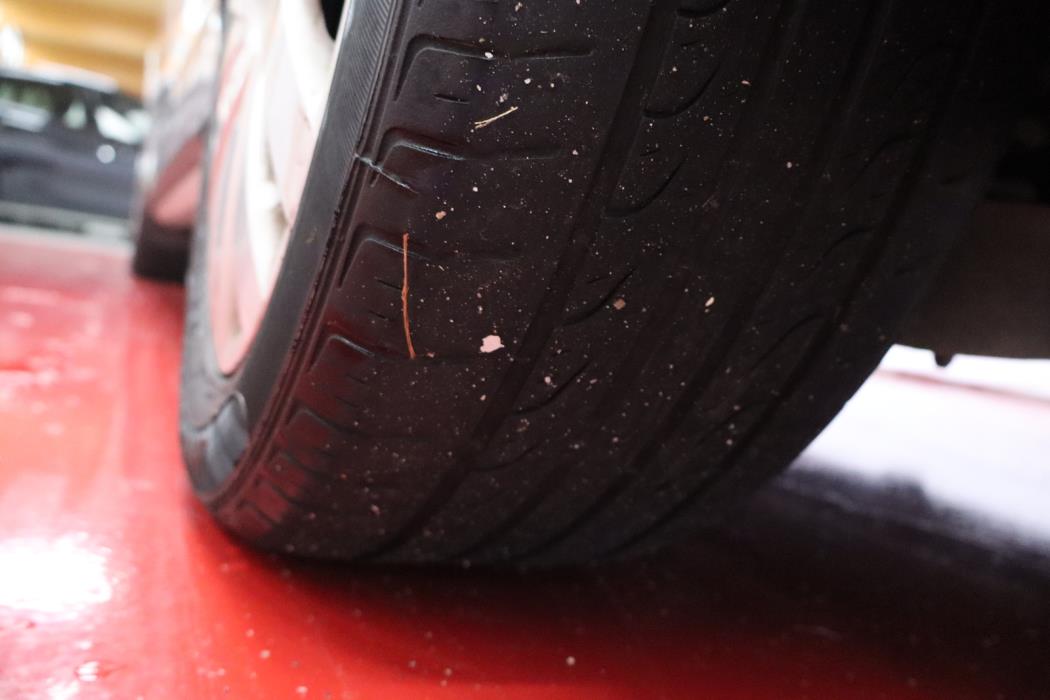 VOLKSWAGEN Golf 2012