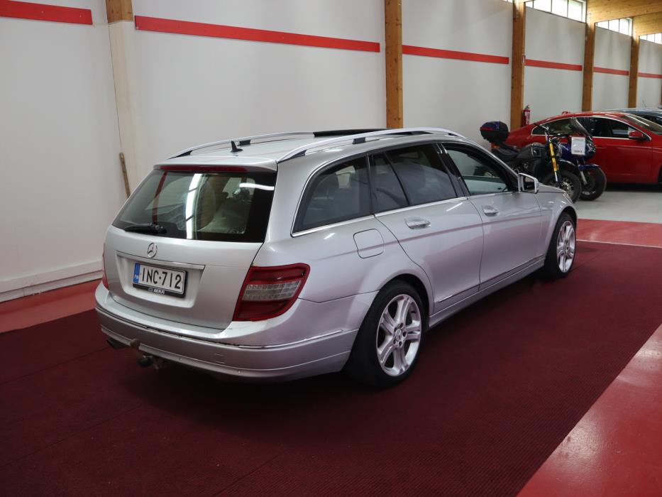 MERCEDES-BENZ C 2008