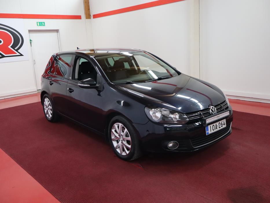 VOLKSWAGEN Golf 2011