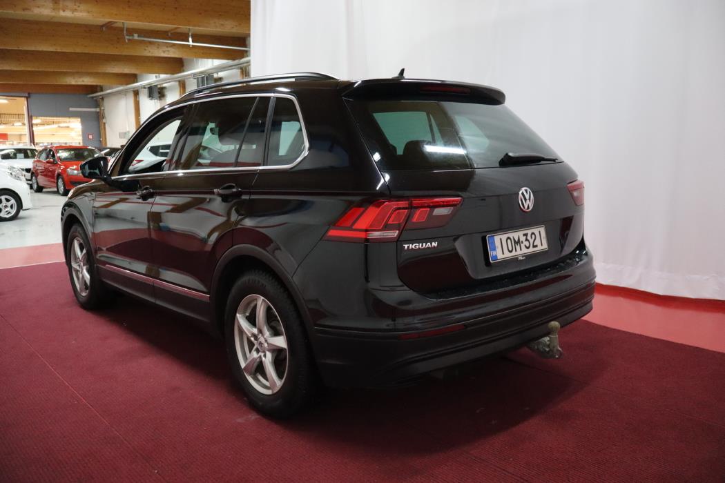 VOLKSWAGEN Tiguan 2018