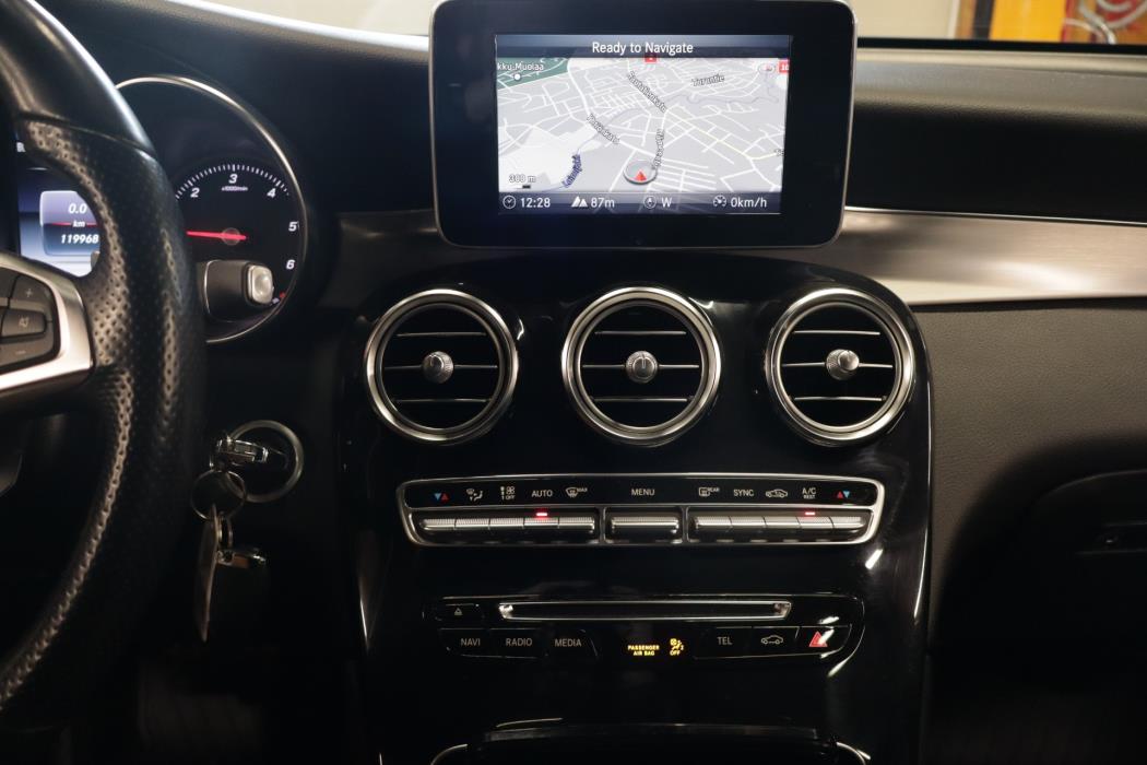 MERCEDES-BENZ GLC 2017