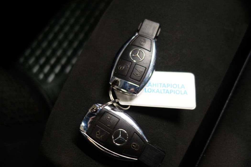 MERCEDES-BENZ GLC 2017