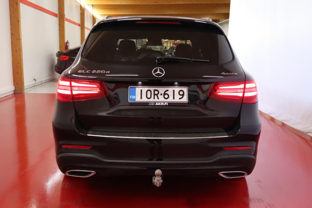 MERCEDES-BENZ GLC 2017