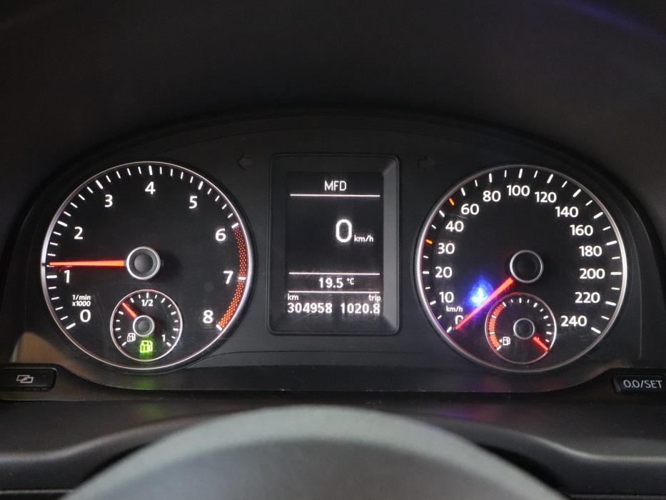 VOLKSWAGEN Caddy 2011