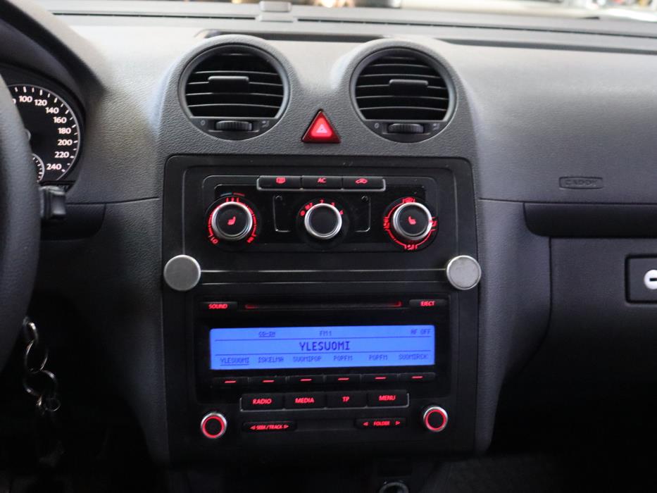 VOLKSWAGEN Caddy 2011