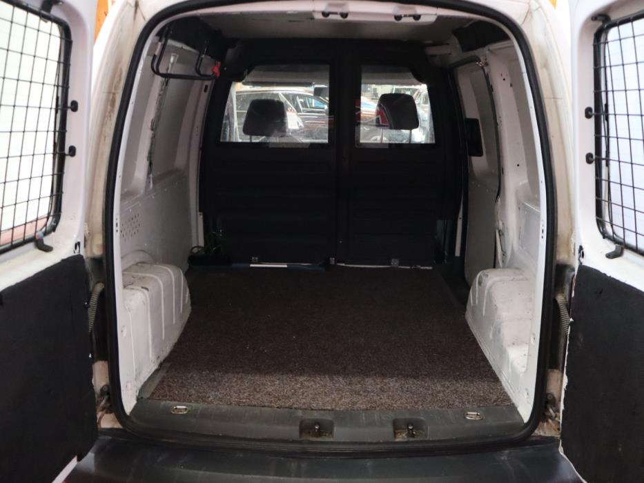 VOLKSWAGEN Caddy 2011