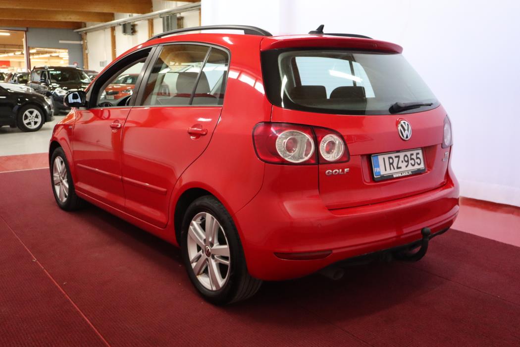 VOLKSWAGEN Golf Plus 2012