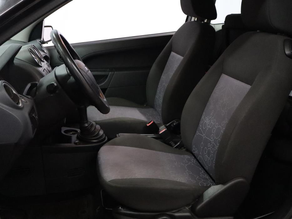 FORD Fiesta 2006