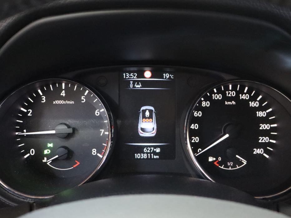 NISSAN Qashqai 2014