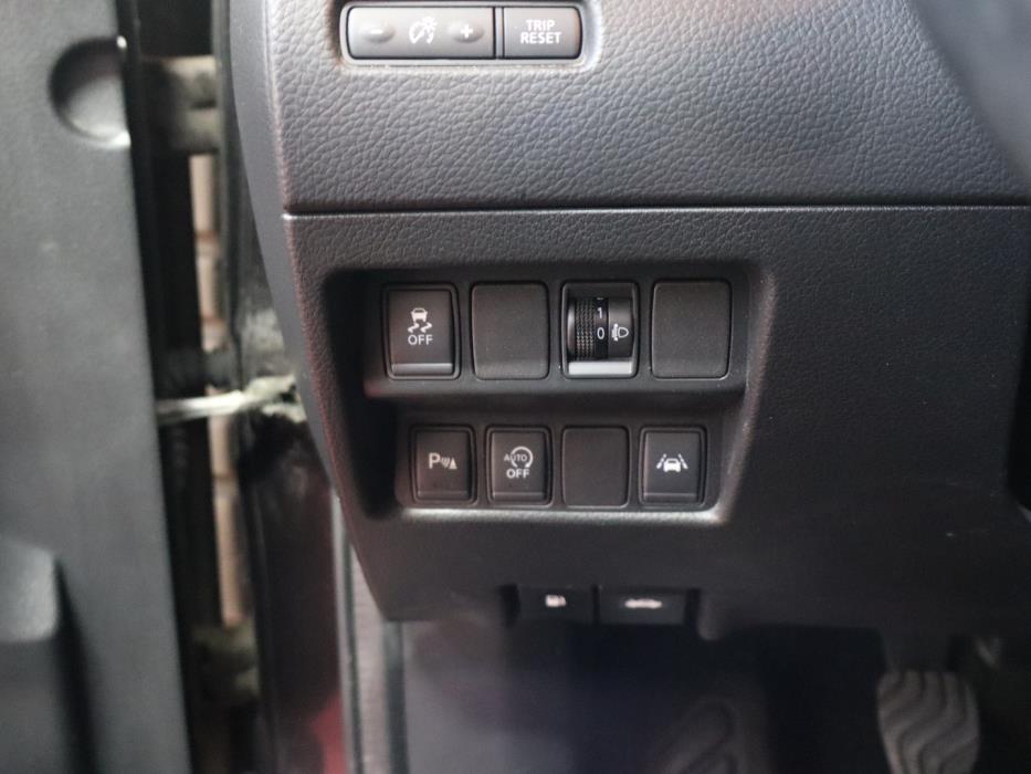 NISSAN Qashqai 2014