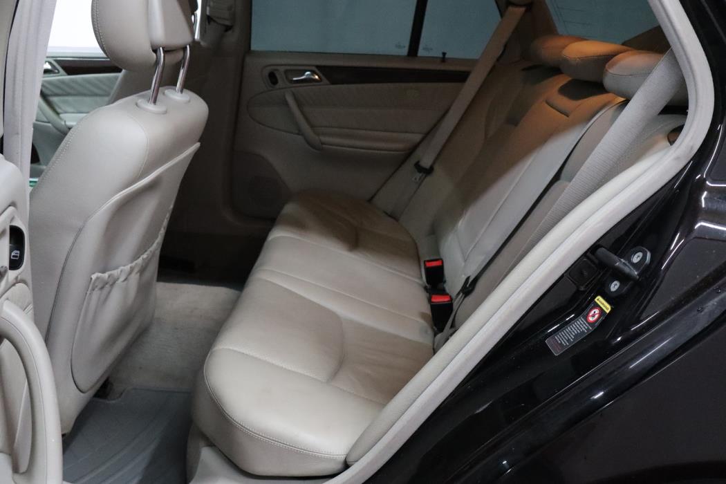 MERCEDES-BENZ C 2003