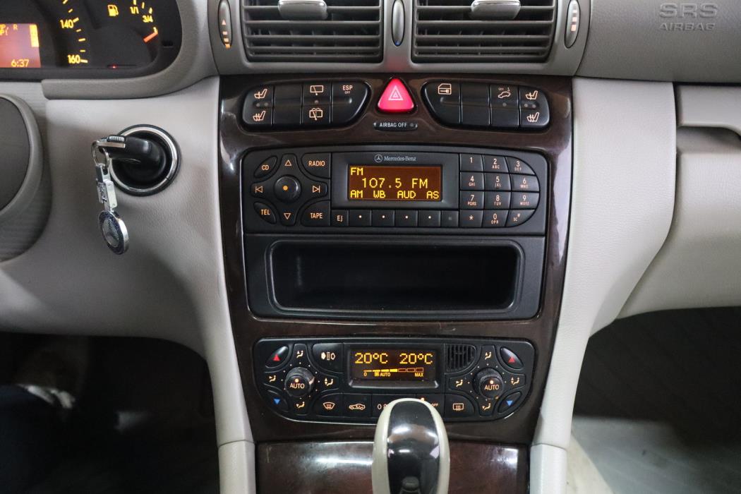 MERCEDES-BENZ C 2003