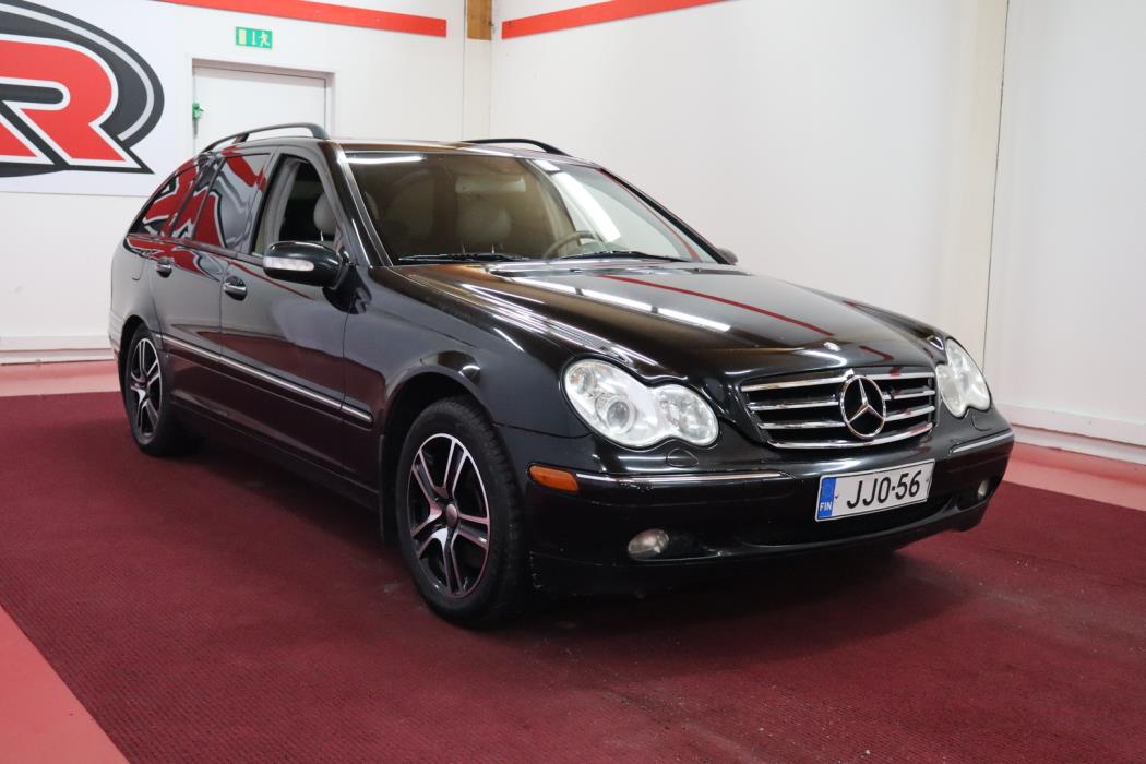 MERCEDES-BENZ C 2003