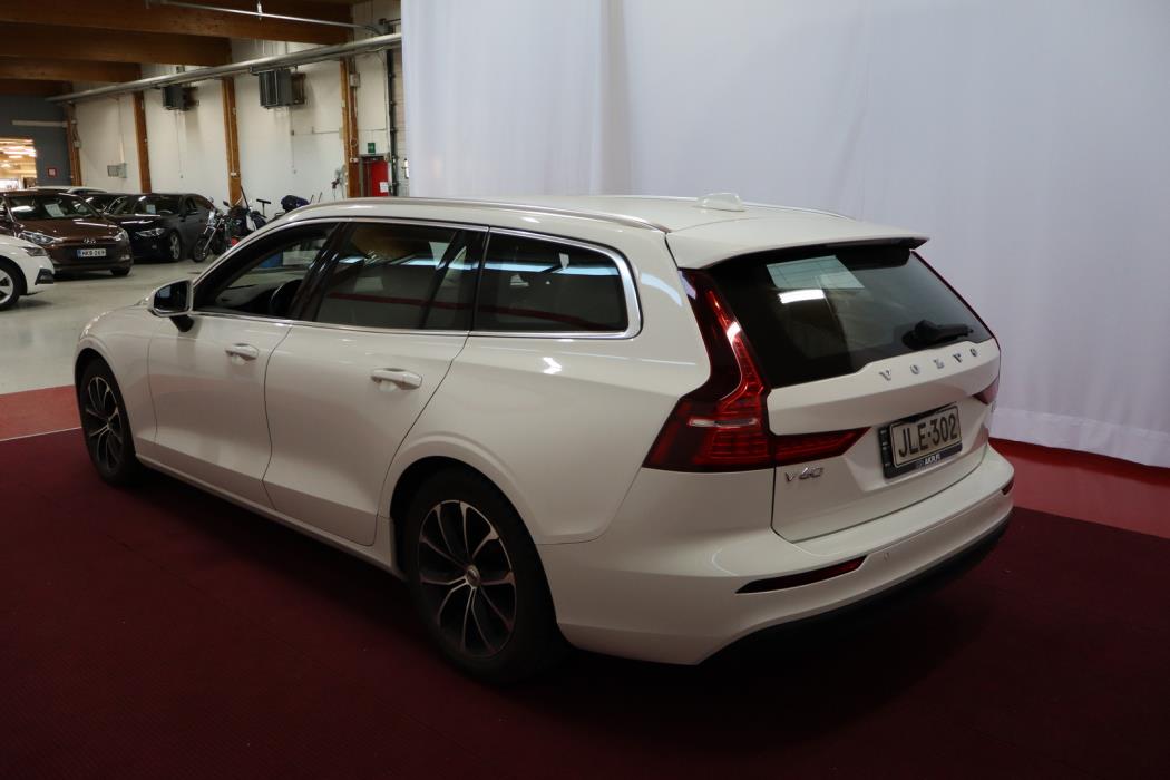 VOLVO V60 2018