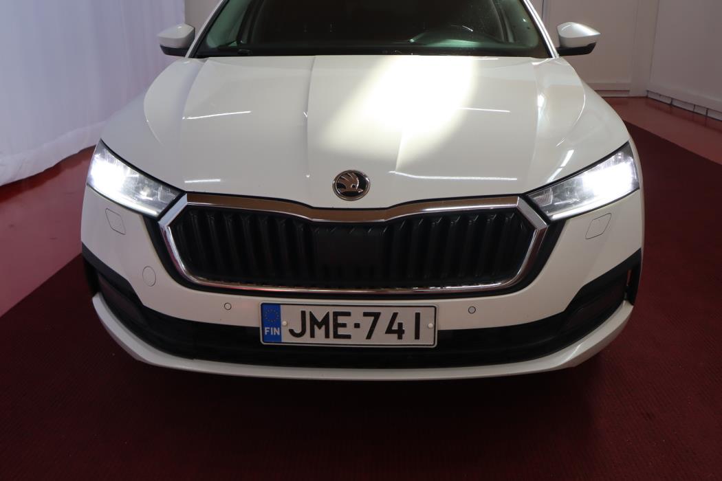 SKODA Octavia 2021
