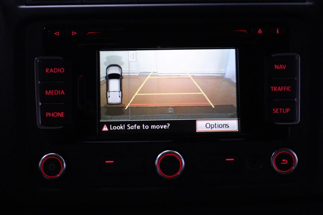 VOLKSWAGEN Amarok 2014