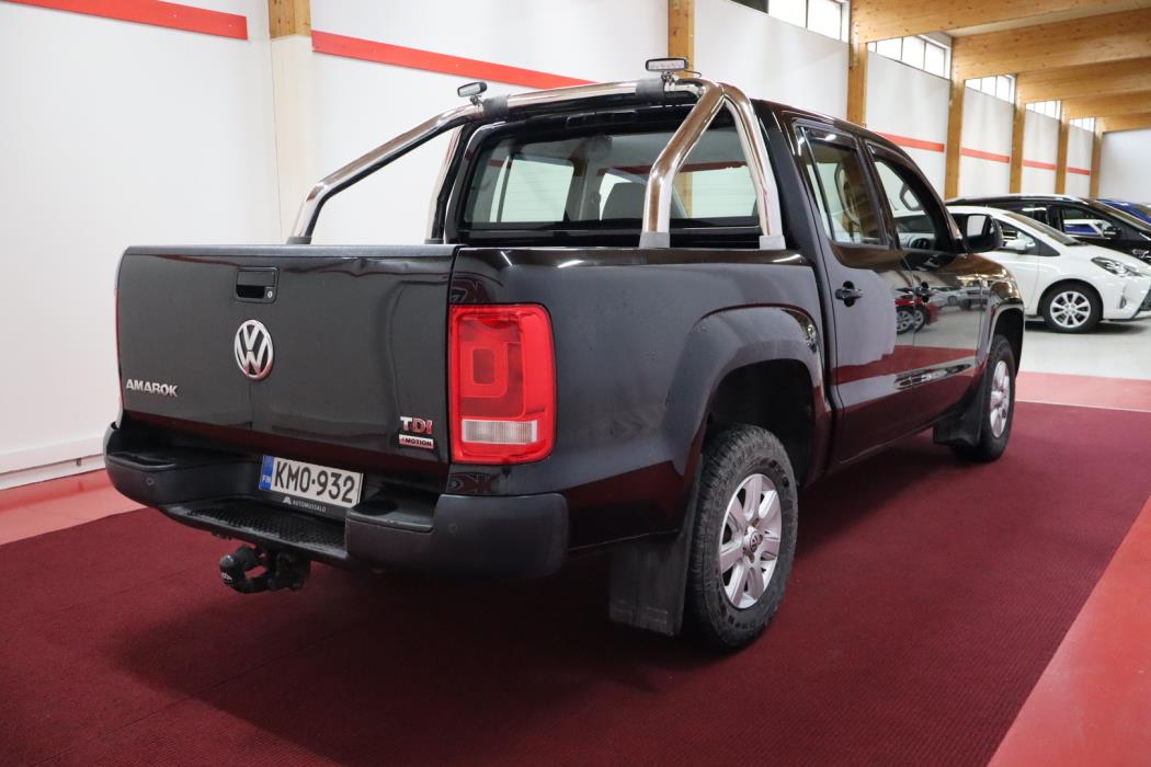 VOLKSWAGEN Amarok 2014