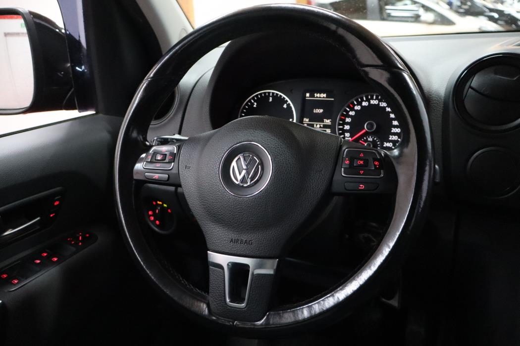 VOLKSWAGEN Amarok 2014