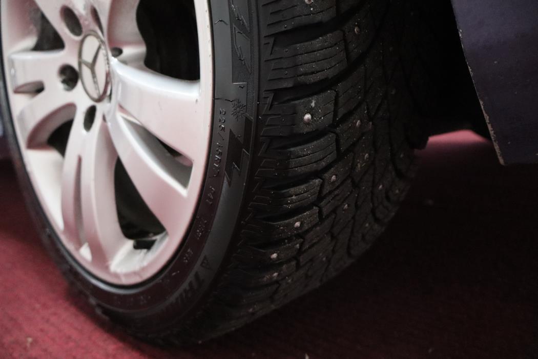 MERCEDES-BENZ C 2011