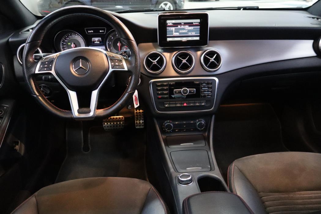 MERCEDES-BENZ CLA 2013