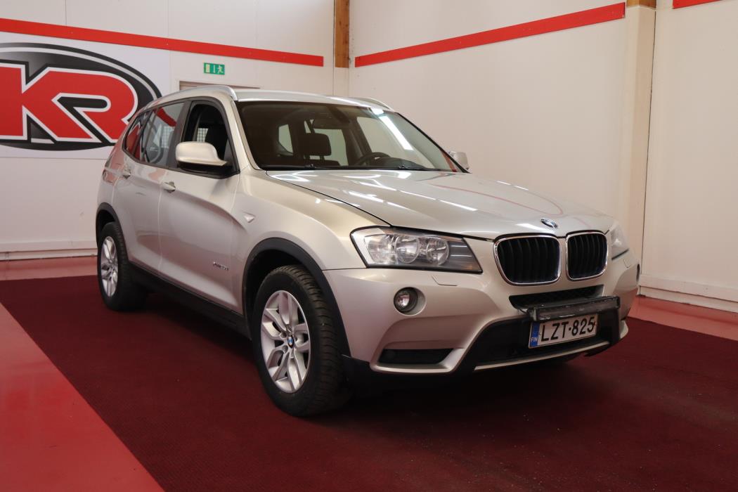BMW X3 2011