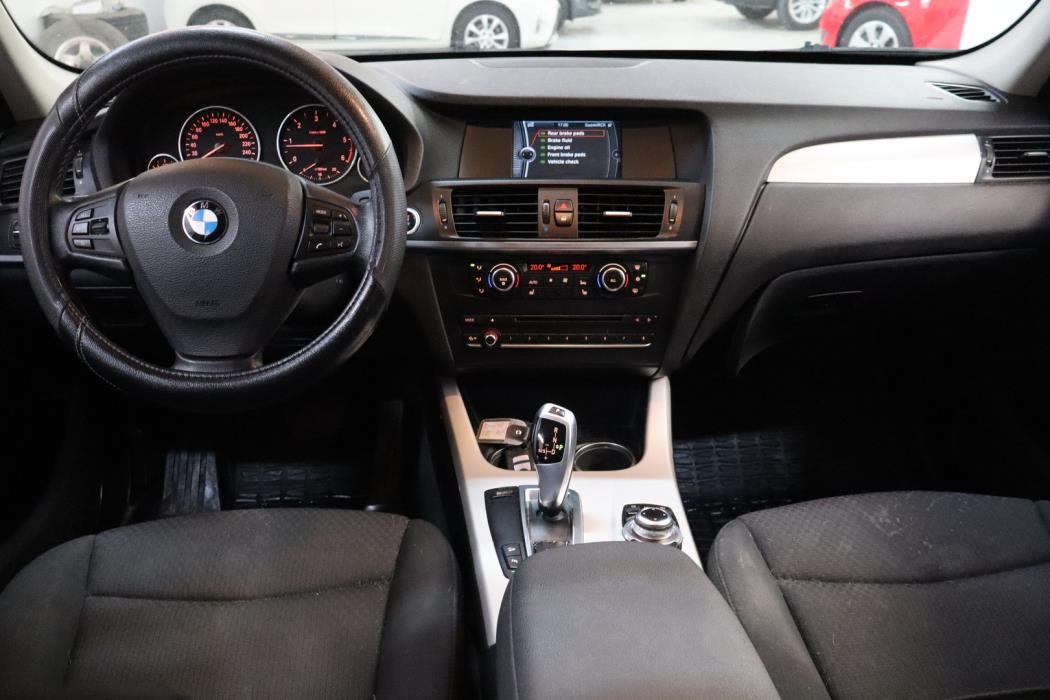 BMW X3 2011